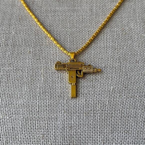 Y2k gold mini uzi necklace MENS - Picture 1 of 4
